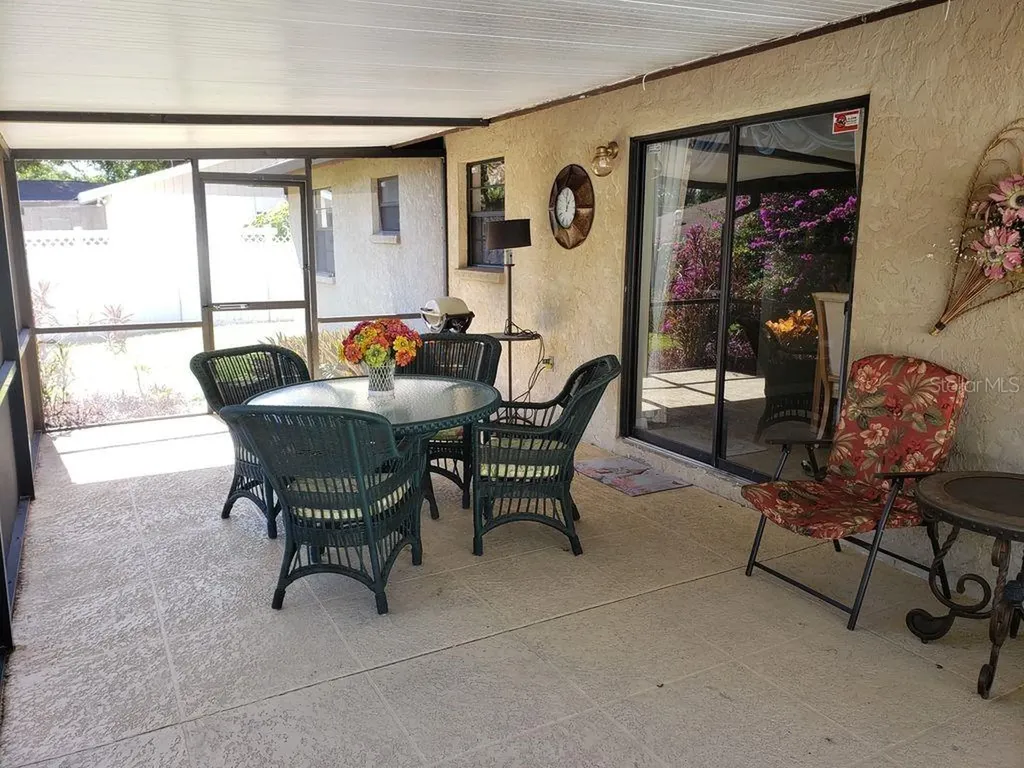 8881 Pohoy Avenue Sarasota FL 34231