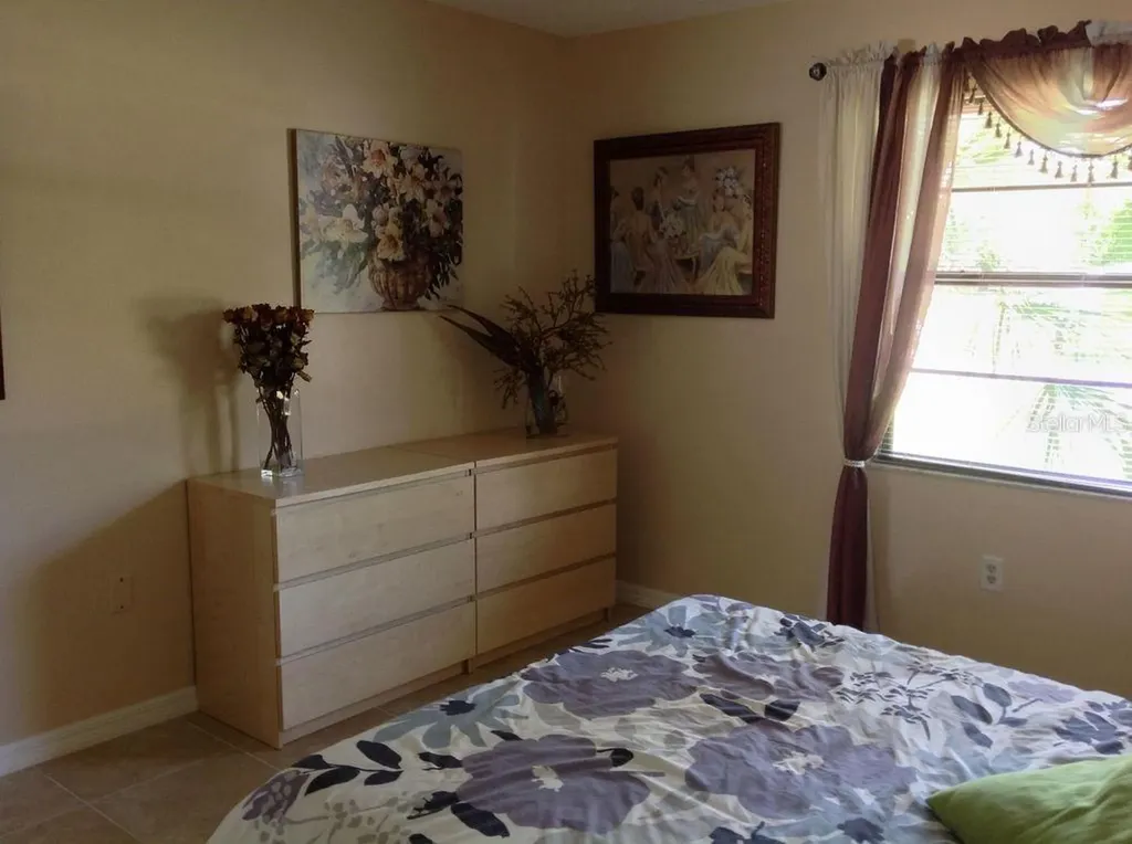8881 Pohoy Avenue Sarasota FL 34231
