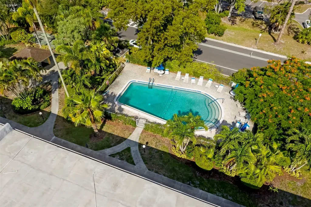 2155 Wood Street Sarasota FL 34237