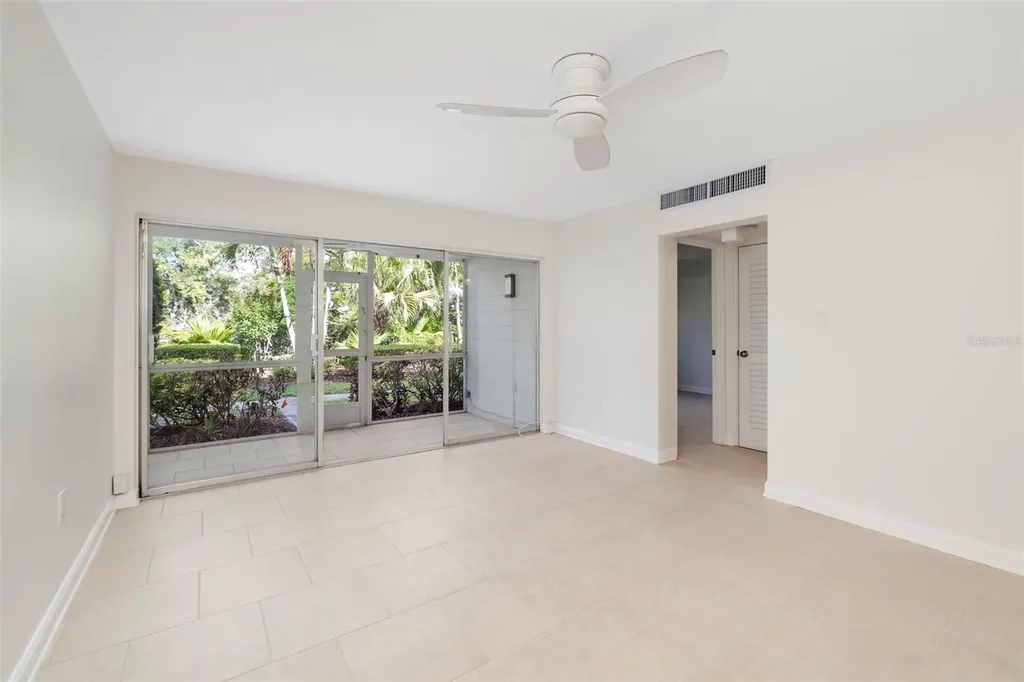 2155 Wood Street Sarasota FL 34237