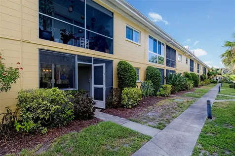 2155 Wood Street Sarasota FL 34237