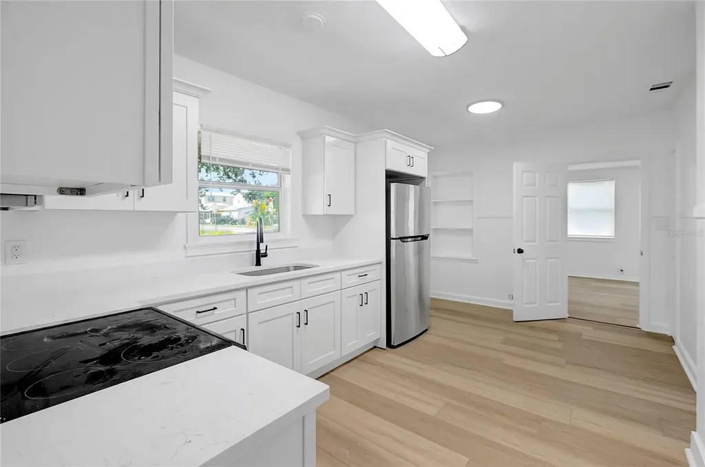 4355 58th Avenue N St Petersburg FL 33714