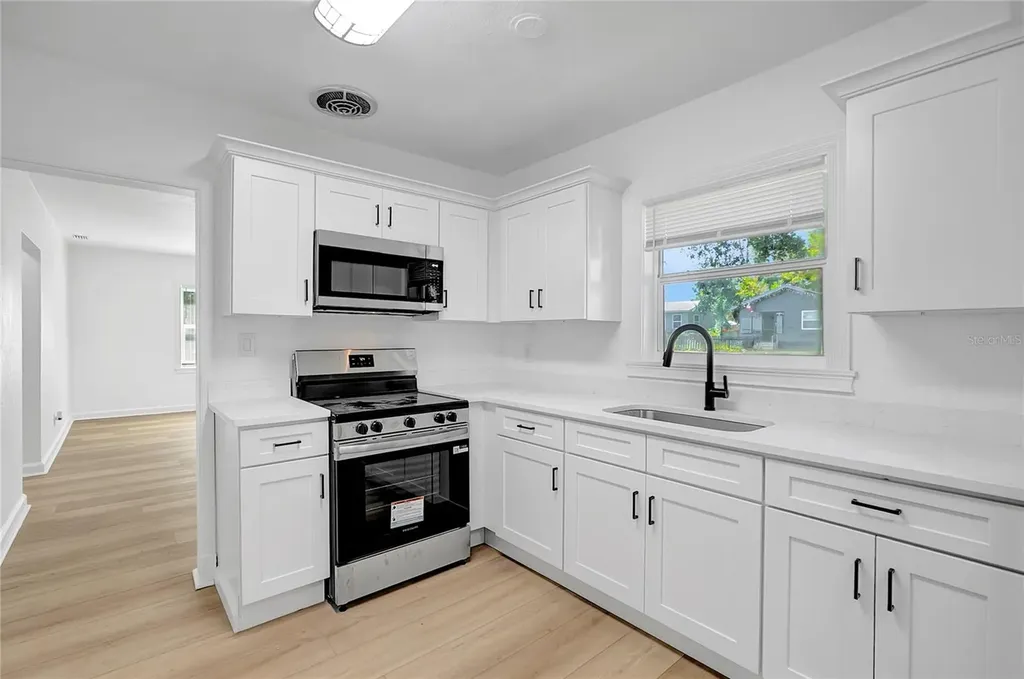 4355 58th Avenue N St Petersburg FL 33714