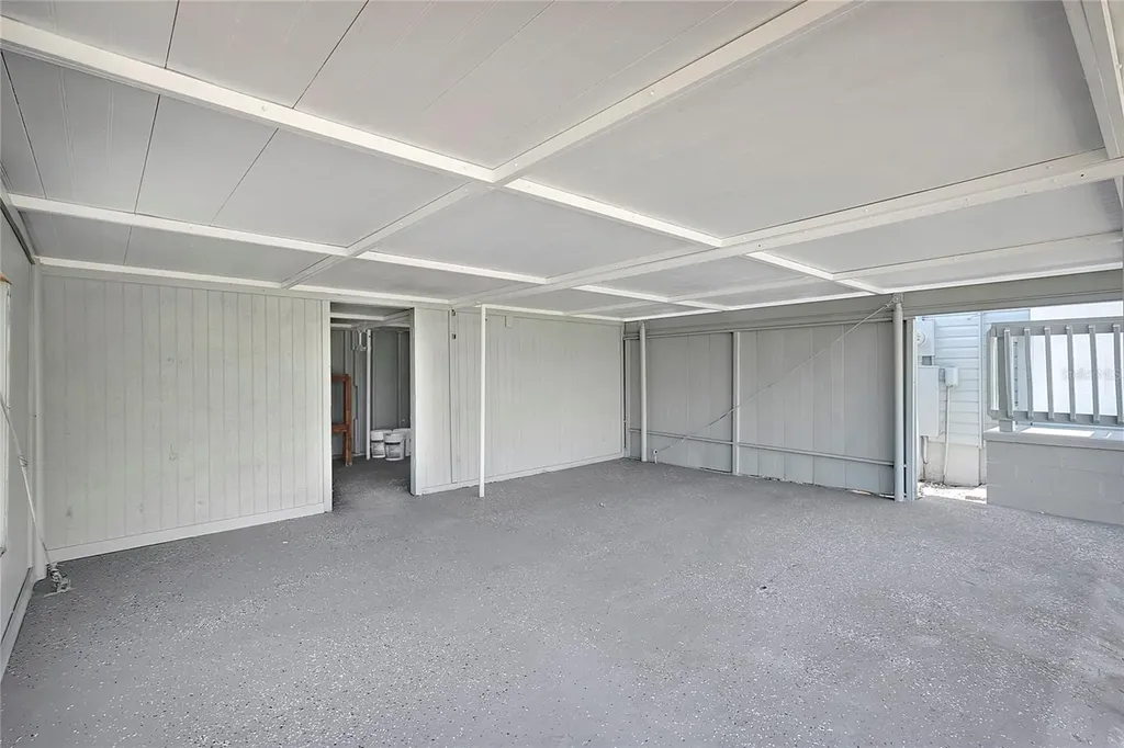 4355 58th Avenue N St Petersburg FL 33714