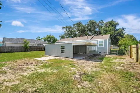 4355 58th Avenue N St Petersburg FL 33714