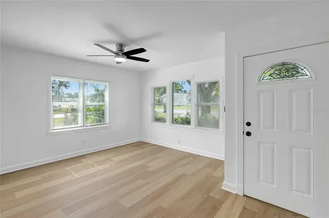 4355 58th Avenue N St Petersburg FL 33714