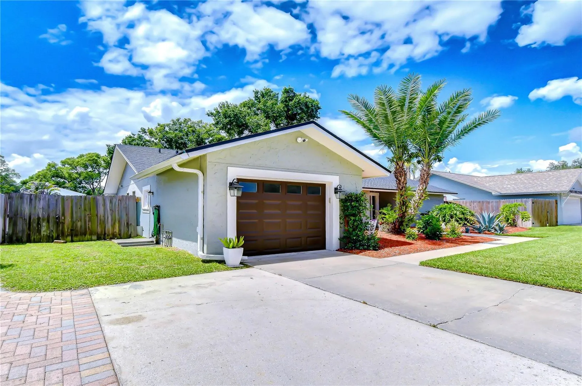 14305 Capitol Drive Tampa FL 33613