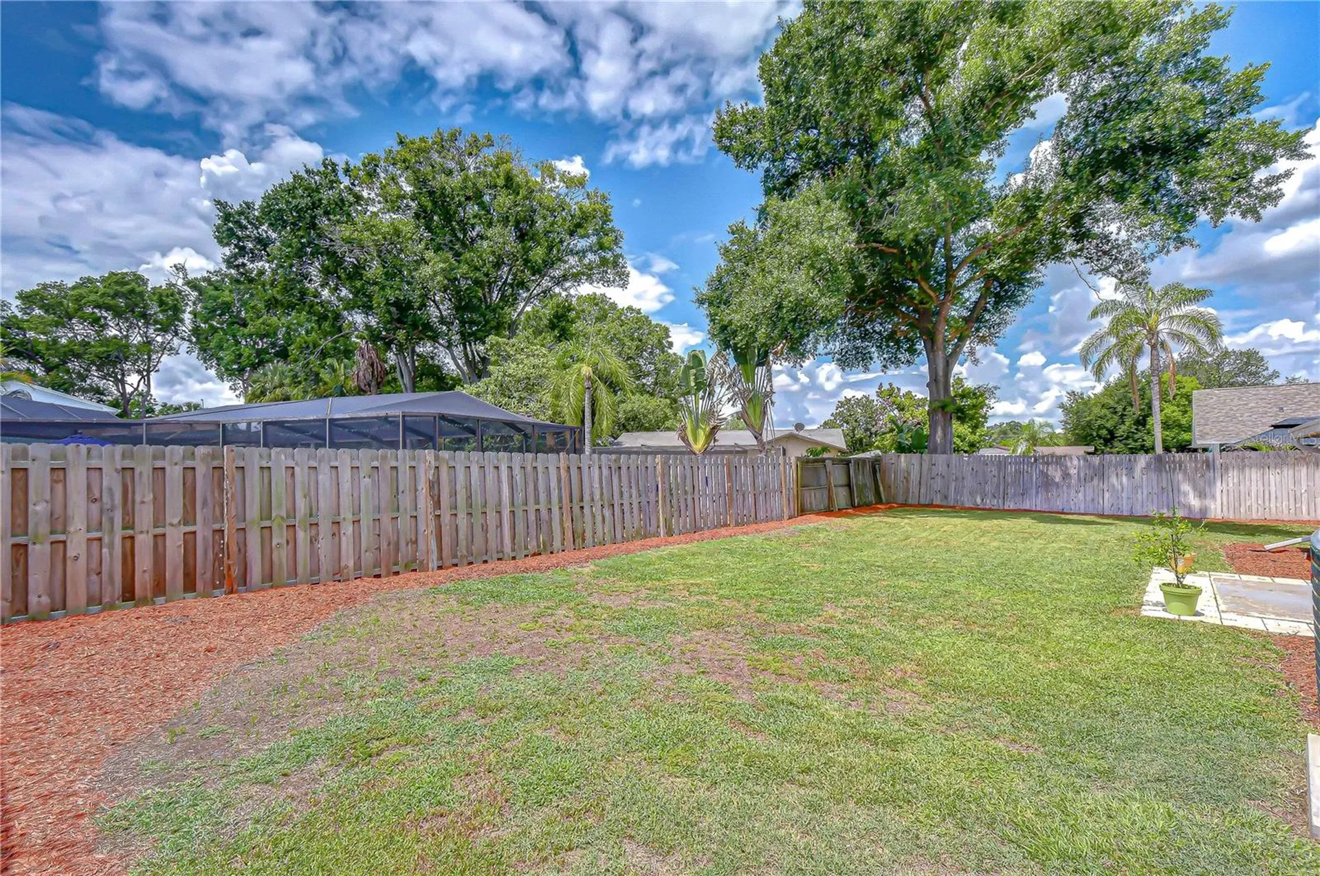 14305 Capitol Drive Tampa FL 33613
