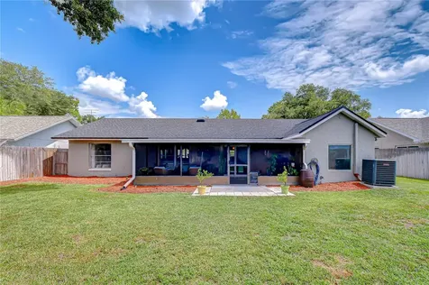 14305 Capitol Drive Tampa FL 33613