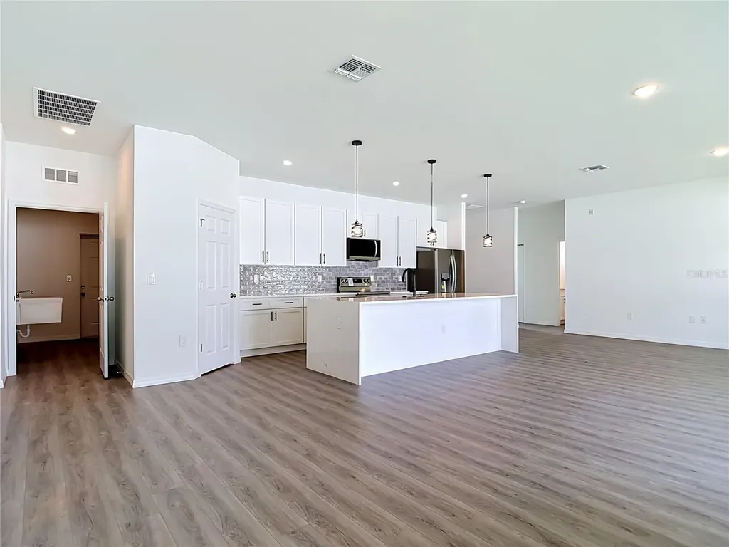 1081 Mccrory Street North Port FL 34286
