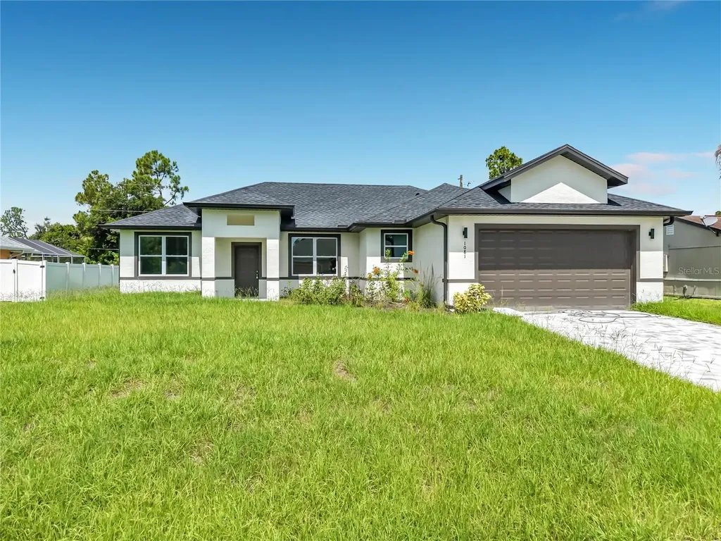1081 Mccrory Street North Port FL 34286