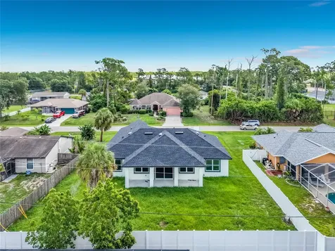 1081 Mccrory Street North Port FL 34286