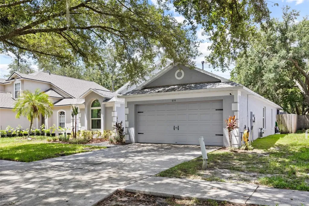 614 Somerstone Drive Valrico FL 33594