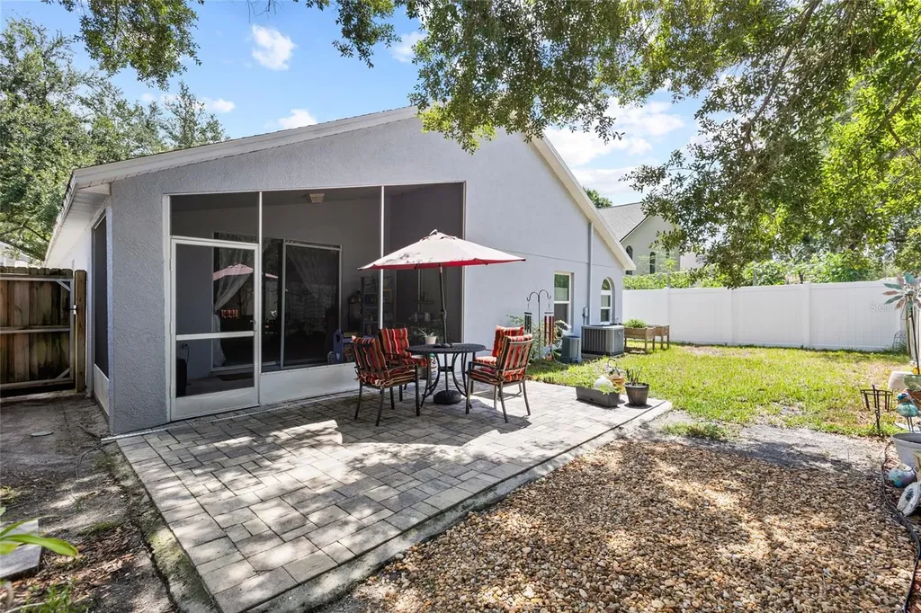 614 Somerstone Drive Valrico FL 33594
