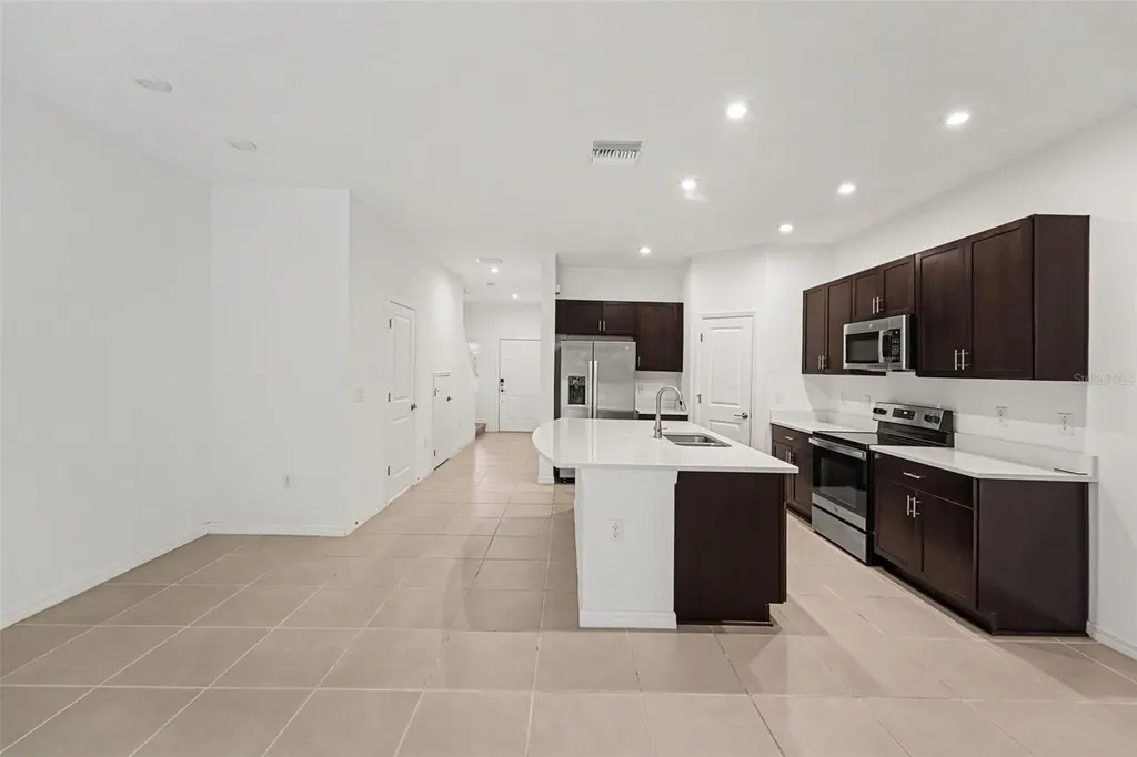 10573 Oakside Drive Palmetto FL 34221