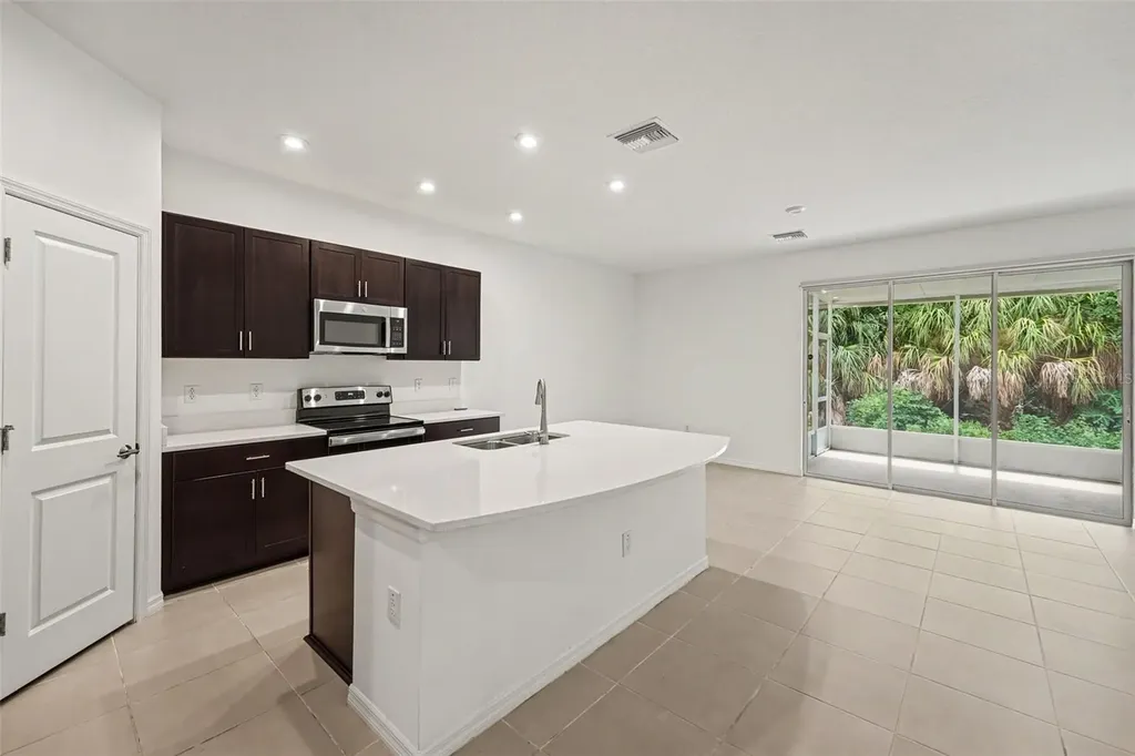 10573 Oakside Drive Palmetto FL 34221