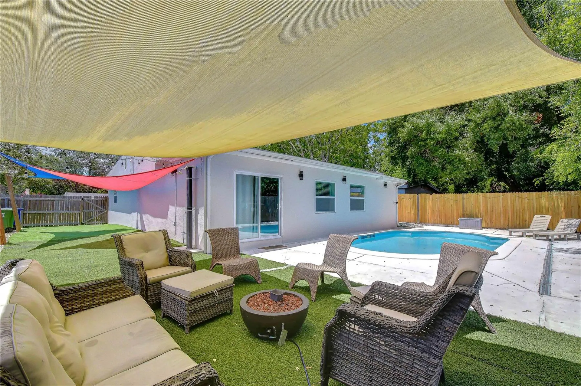 2714 E 98th Avenue Tampa FL 33612
