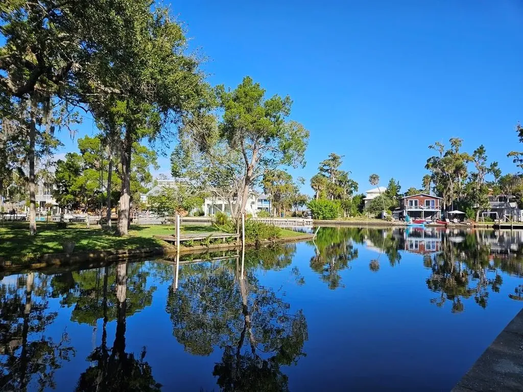 5281 Tuna Lane Weeki Wachee FL 34607