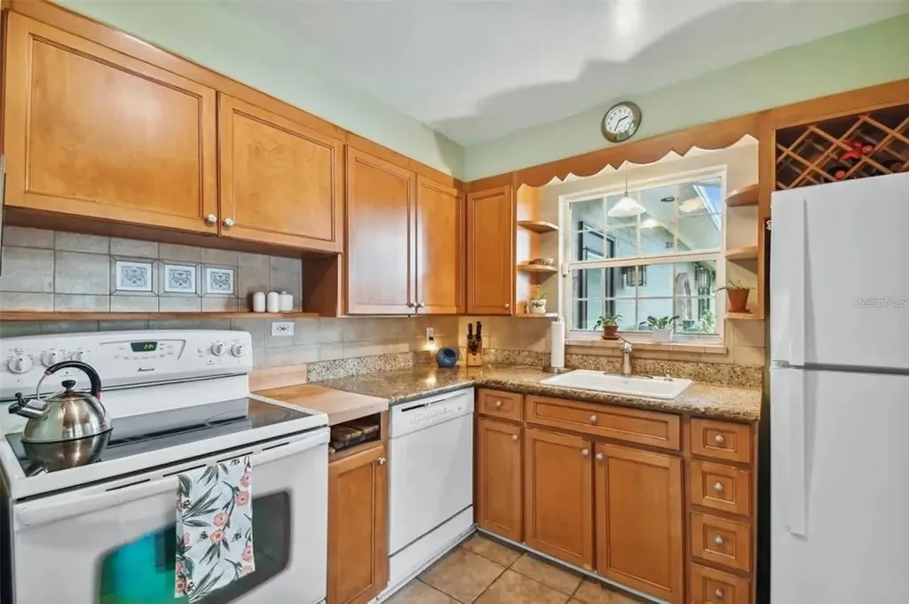 1500 E Ridgewood Street Orlando FL 32803