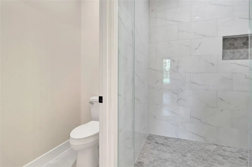 17557 Ninth Street Montverde FL 34756
