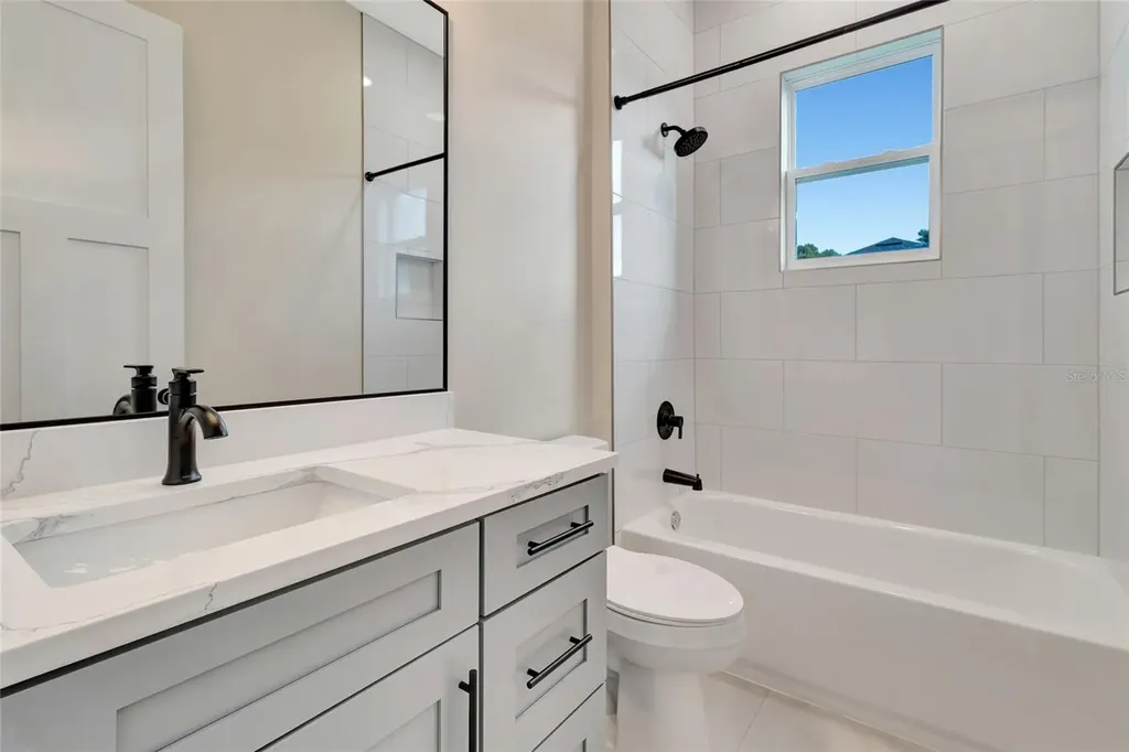 17557 Ninth Street Montverde FL 34756