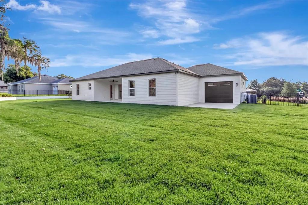 17557 Ninth Street Montverde FL 34756