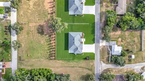 17557 Ninth Street Montverde FL 34756