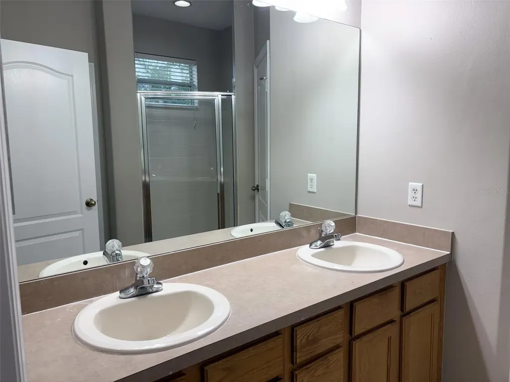 3922 Washburn Place Wesley Chapel FL 33543