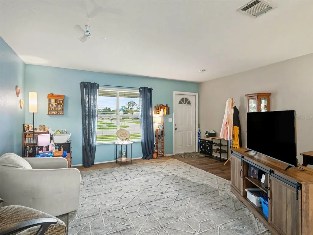 2473 Fairbrook Street North Port FL 34287