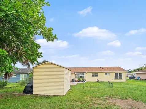 2473 Fairbrook Street North Port FL 34287