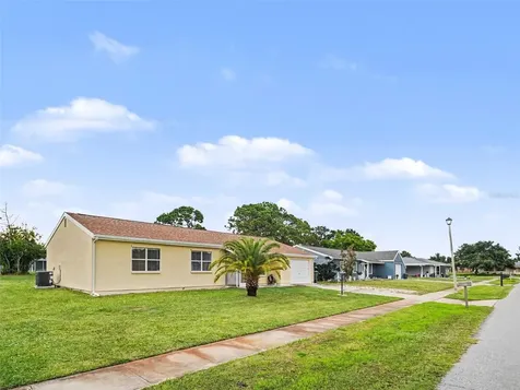 2473 Fairbrook Street North Port FL 34287