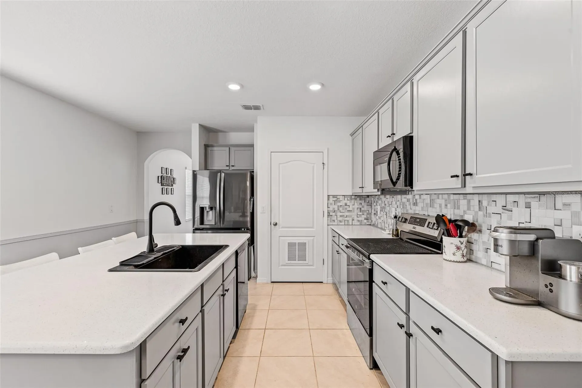 548 Armoyan Way New Smyrna Beach FL 32168