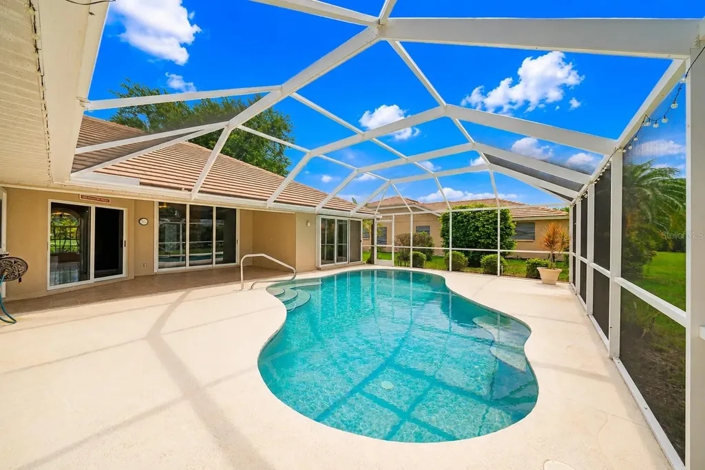 555 Park Estates Square Venice FL 34293