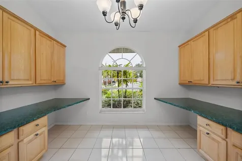 555 Park Estates Square Venice FL 34293