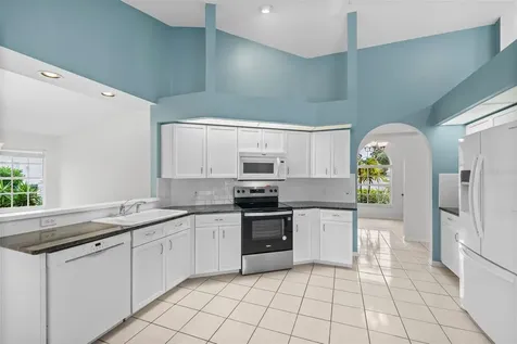 555 Park Estates Square Venice FL 34293
