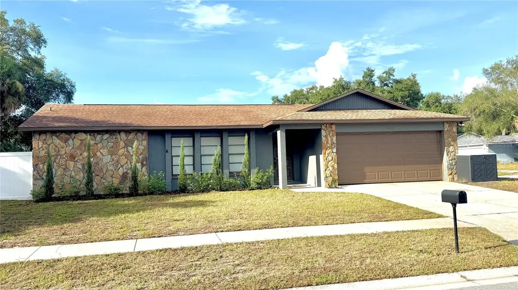 1861 Willow Oak Drive N Palm Harbor FL 34683