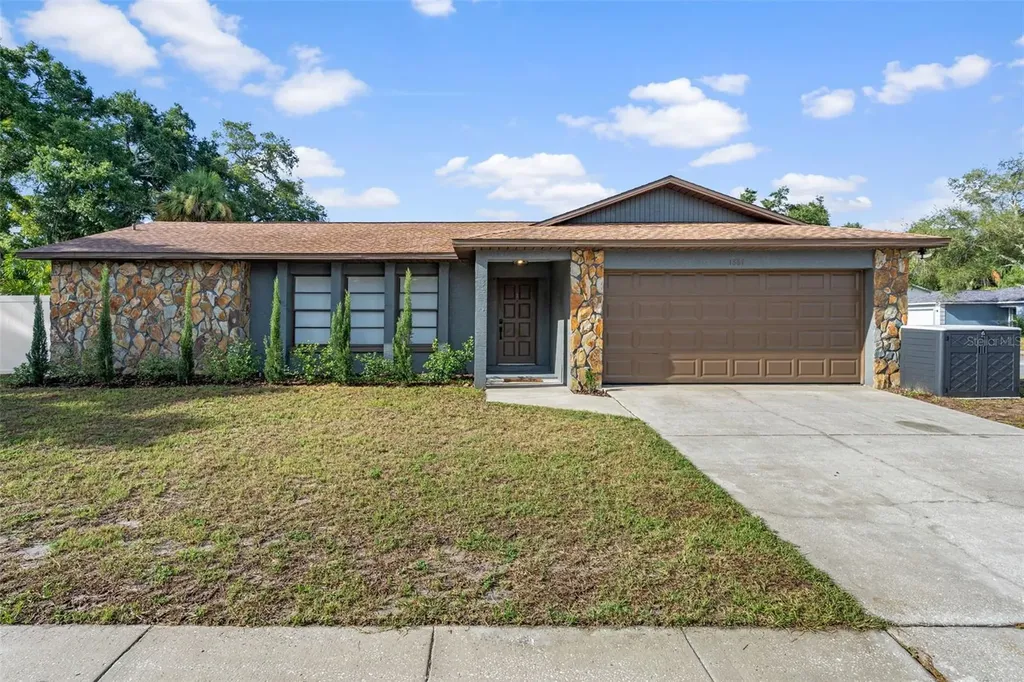 1861 Willow Oak Drive N Palm Harbor FL 34683