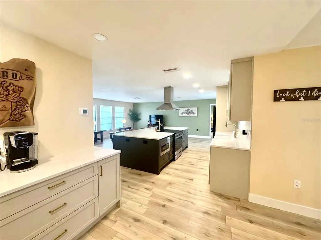 1861 Willow Oak Drive N Palm Harbor FL 34683