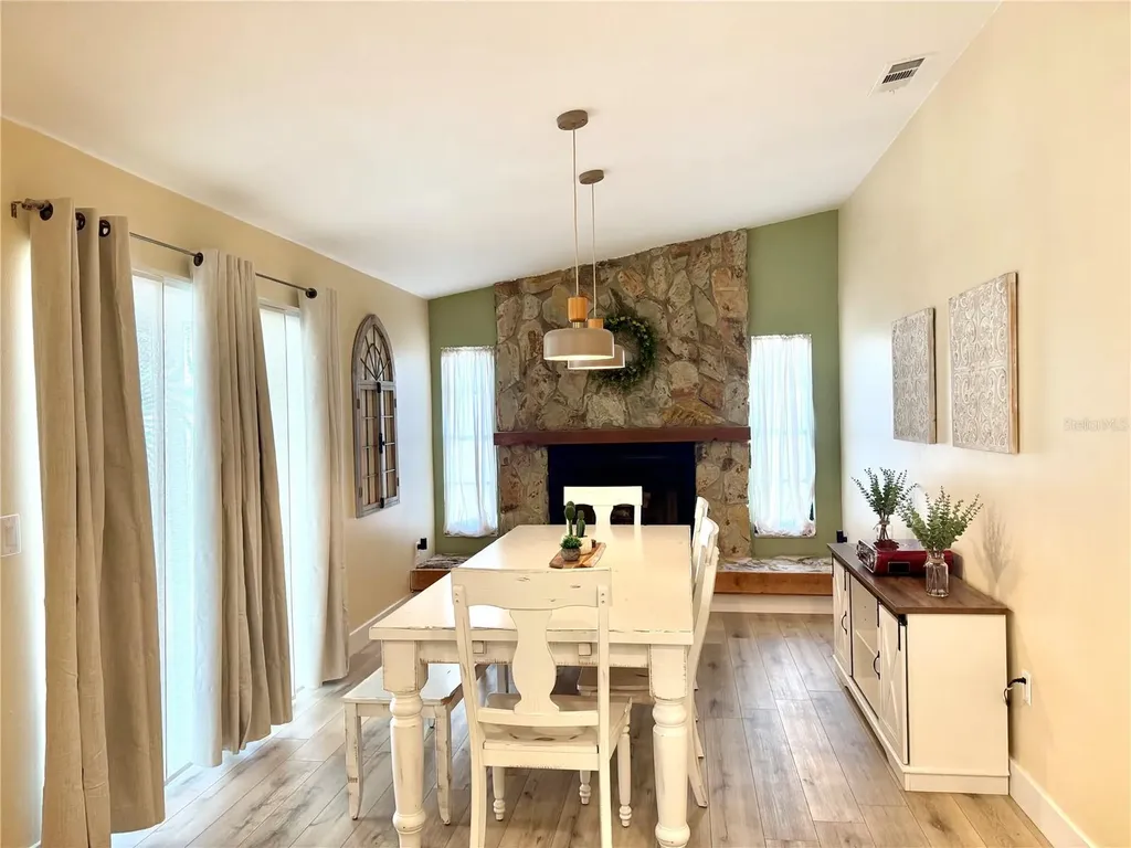 1861 Willow Oak Drive N Palm Harbor FL 34683