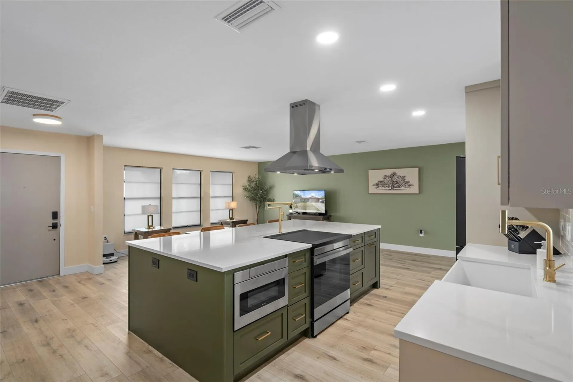 1861 Willow Oak Drive N Palm Harbor FL 34683