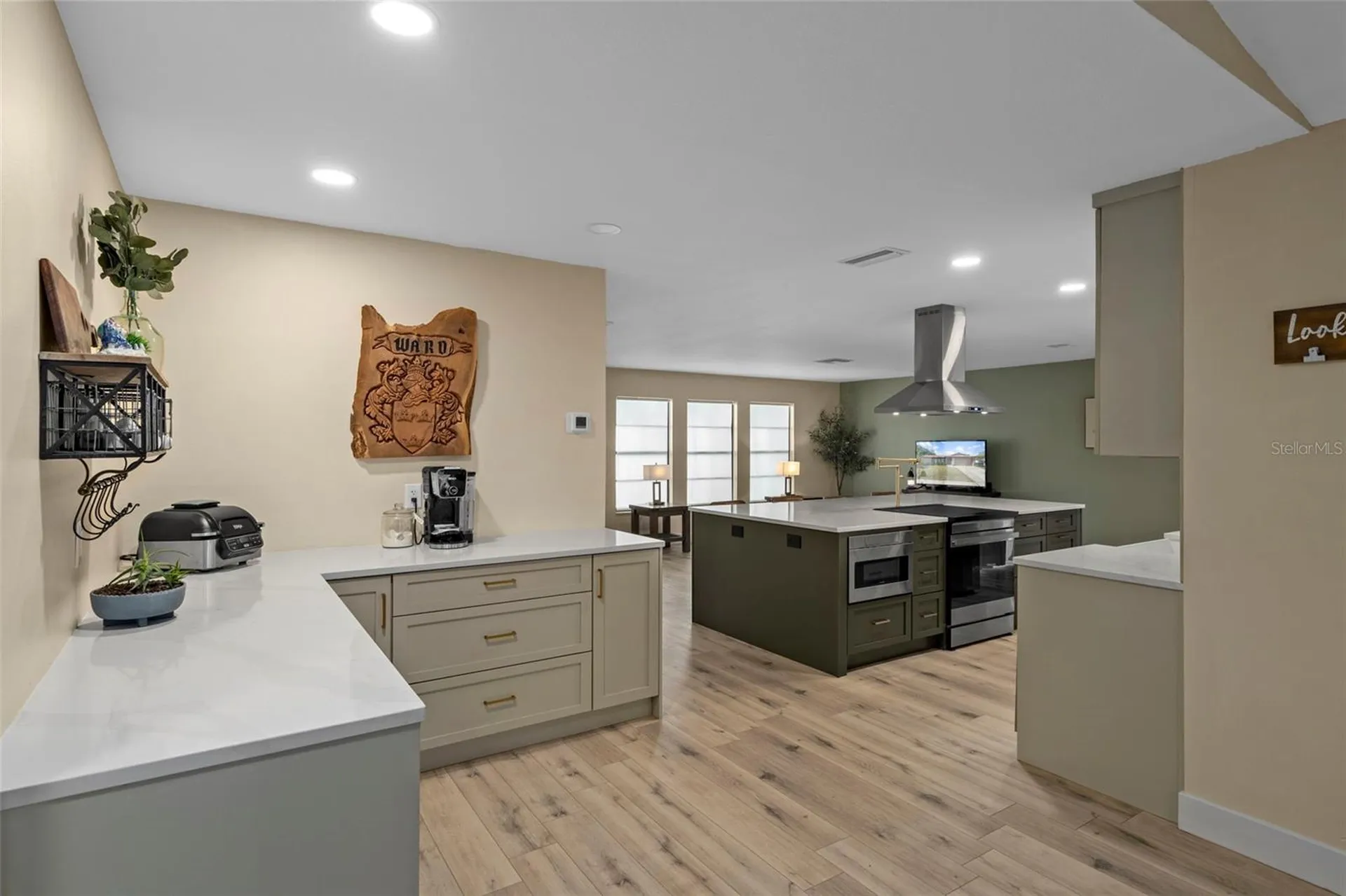1861 Willow Oak Drive N Palm Harbor FL 34683