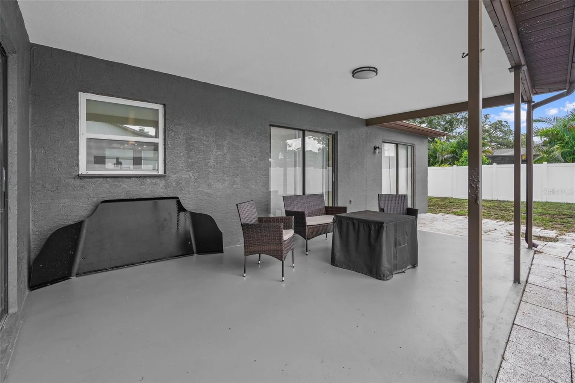 1861 Willow Oak Drive N Palm Harbor FL 34683