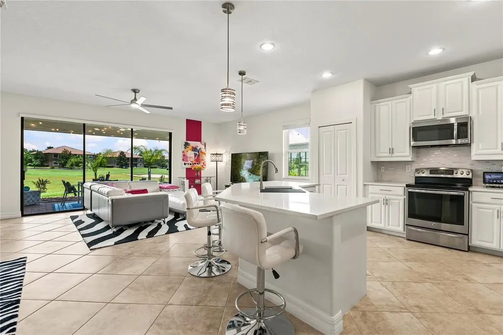1375 Palmetto Dunes Street Davenport FL 33896