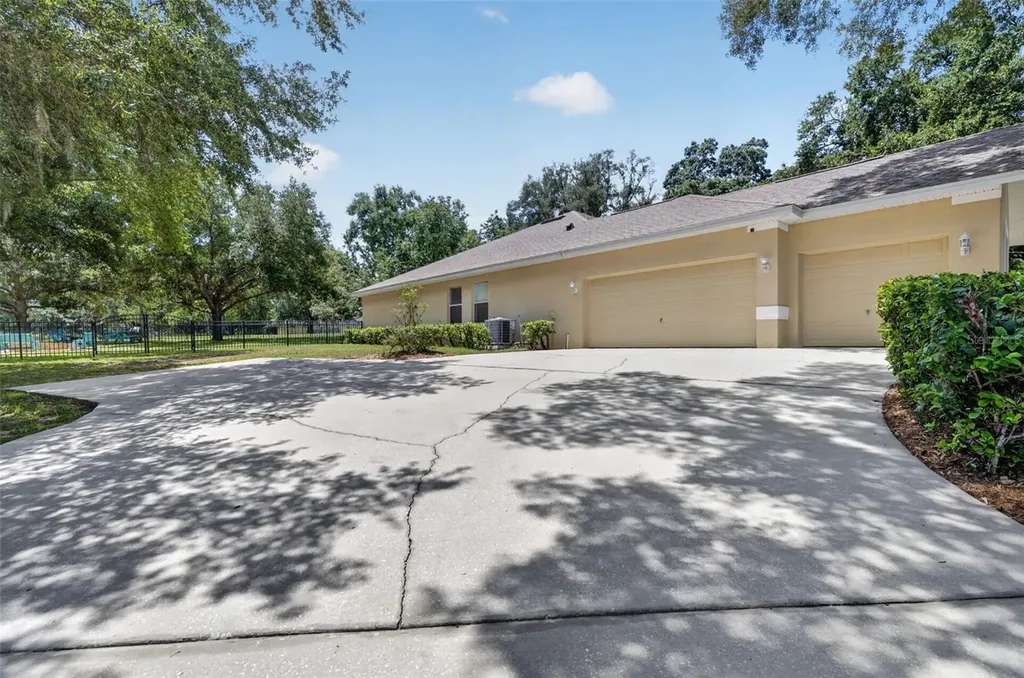 36628 Honey Tree Court Eustis FL 32736