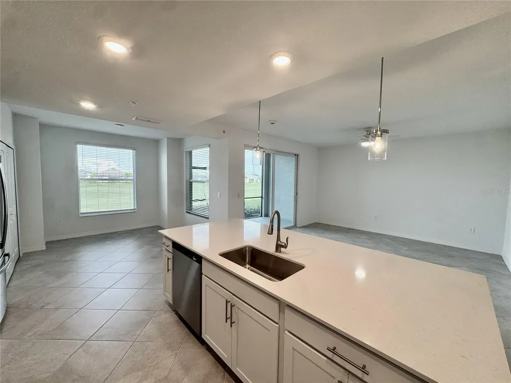 18923 Scallop Loop Lakewood Ranch FL 34211