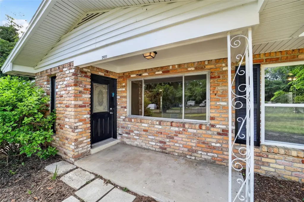 2421 NE 57th Place Ocala FL 34479