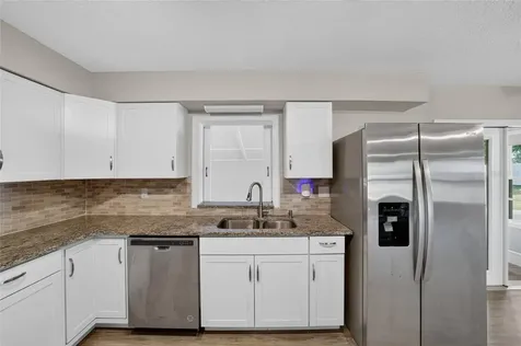 2421 NE 57th Place Ocala FL 34479