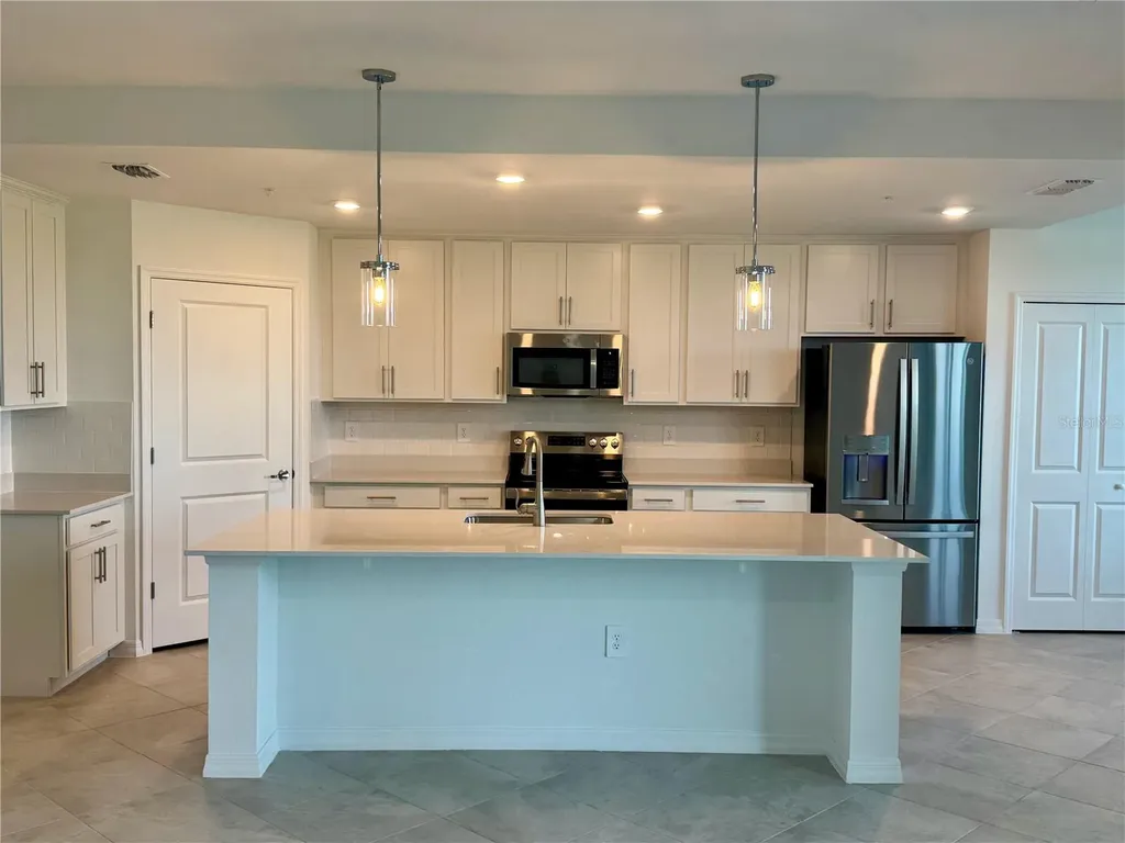18923 Scallop Loop Lakewood Ranch FL 34211