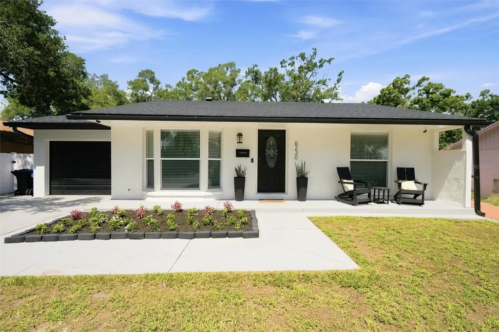 6230 Cedar Street NE St Petersburg FL 33702