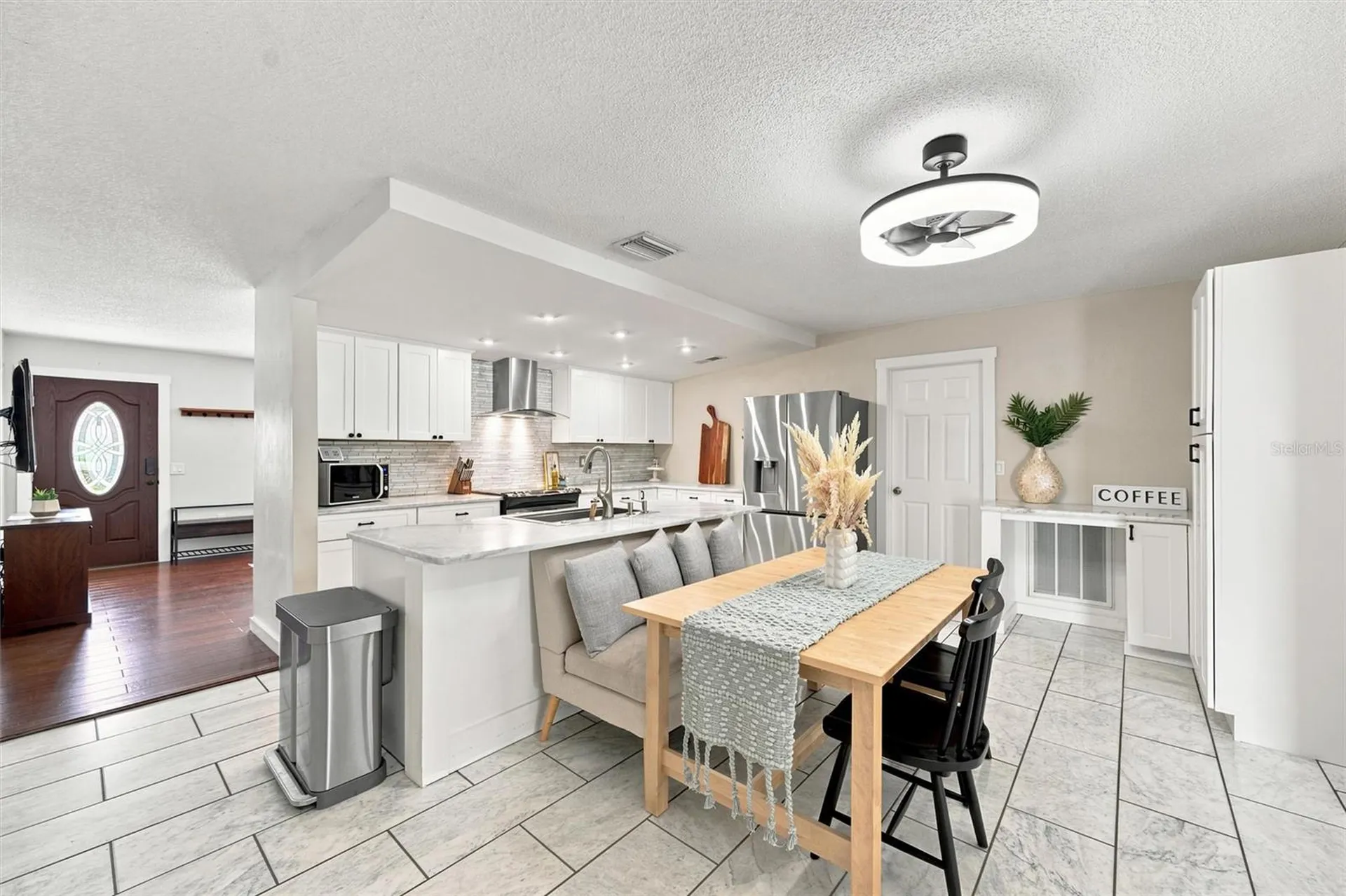 6230 Cedar Street NE St Petersburg FL 33702